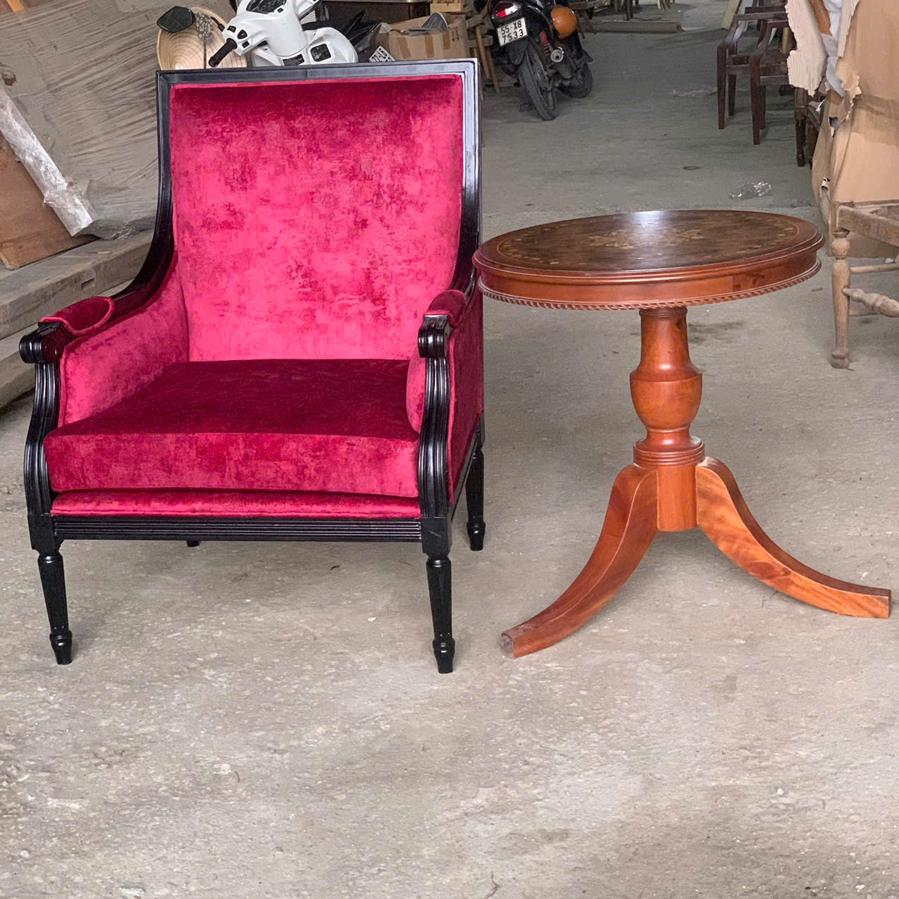 sofa-don-louis-16-co-dien-boc-vai-nhung